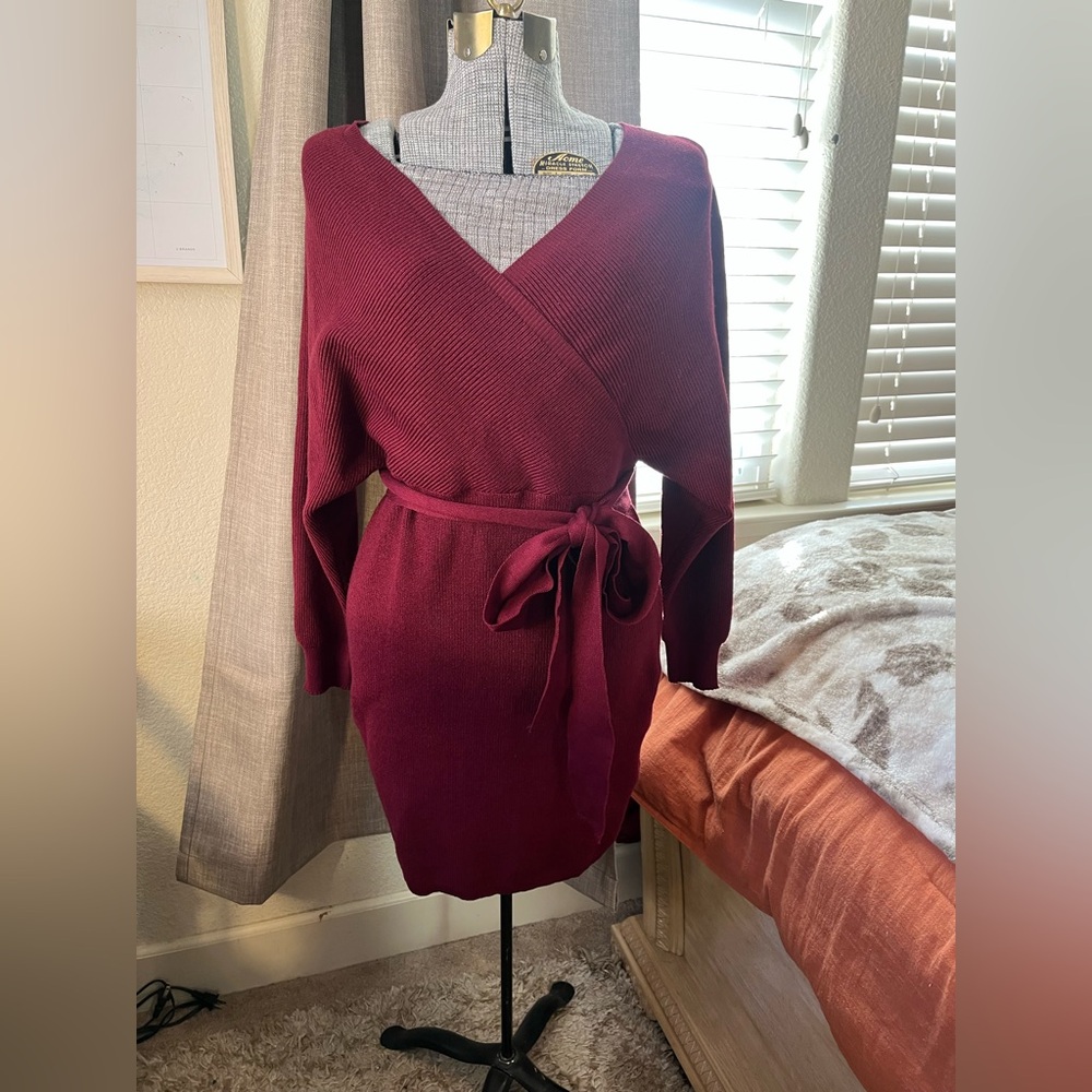 Short Red Berry bodycon sweater dress Sz:M